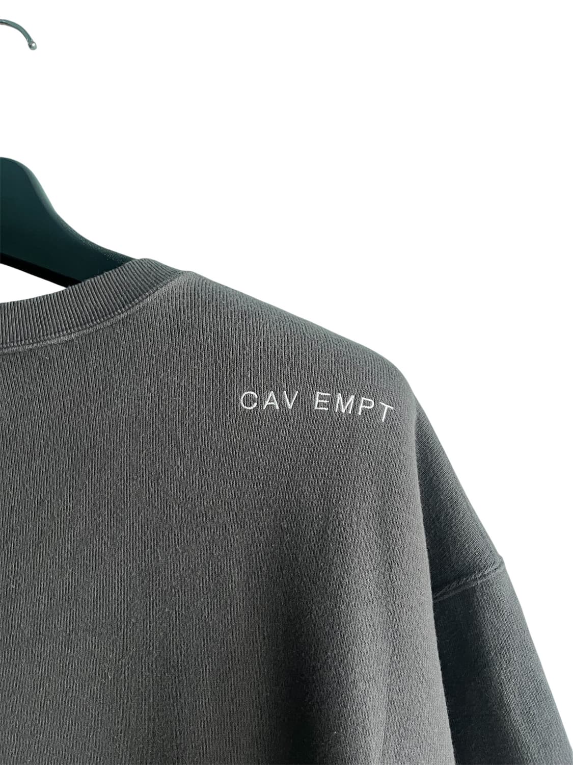 [L] 카브엠트 사이드 심 DBL 니트 반팔 티셔츠 차콜 그레이 상품이미지4