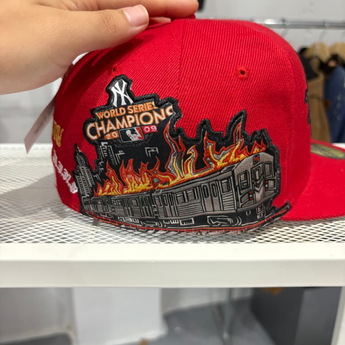뉴에라 양키즈 지옥59FIFTY 7 볼캡 스냅백 상품이미지2