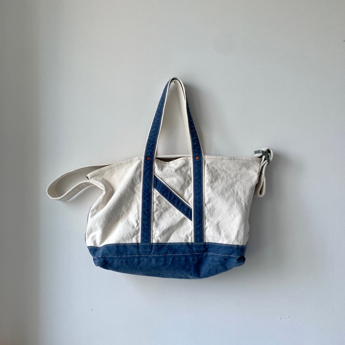 24aw "L.LESH" Shoulder Tote Bag 상품이미지1