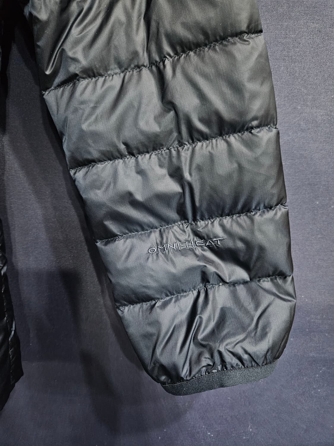 콜롬비아 옴니히트 네이비 남성 105 구스다운 경량패딩  상품이미지5