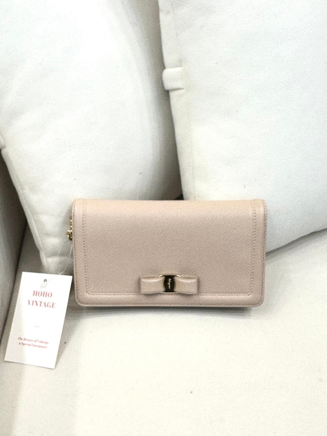 페라가모 바라리본 WOC 미니 크로스백 (정품) 상품이미지1