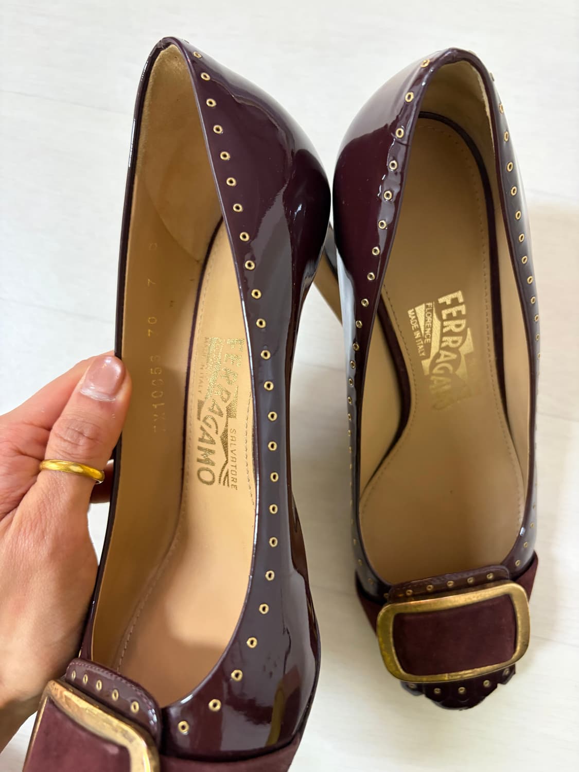  페라가모 버건디 힐 240 정품  상품이미지5