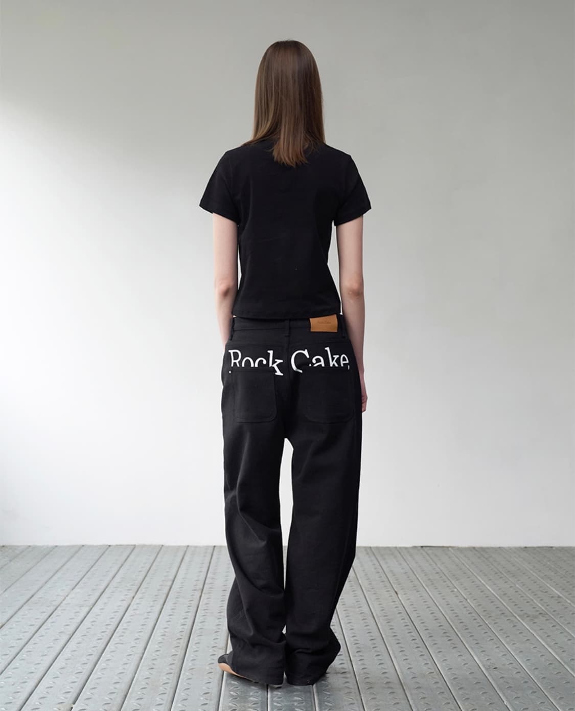 락케이크 / Lettering Hide Pants 상품이미지1