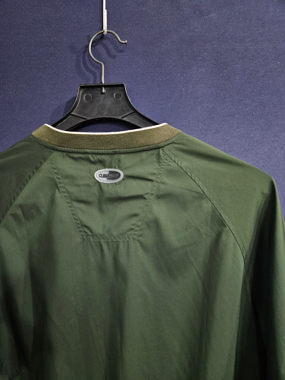 아디다스 올드스쿨 다크그린 남성 오버핏 95~100 브이넥 바람막이 웜업 상품이미지8