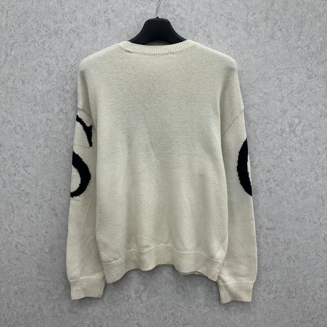 95 게스 남자 루즈핏 니트 상품이미지2