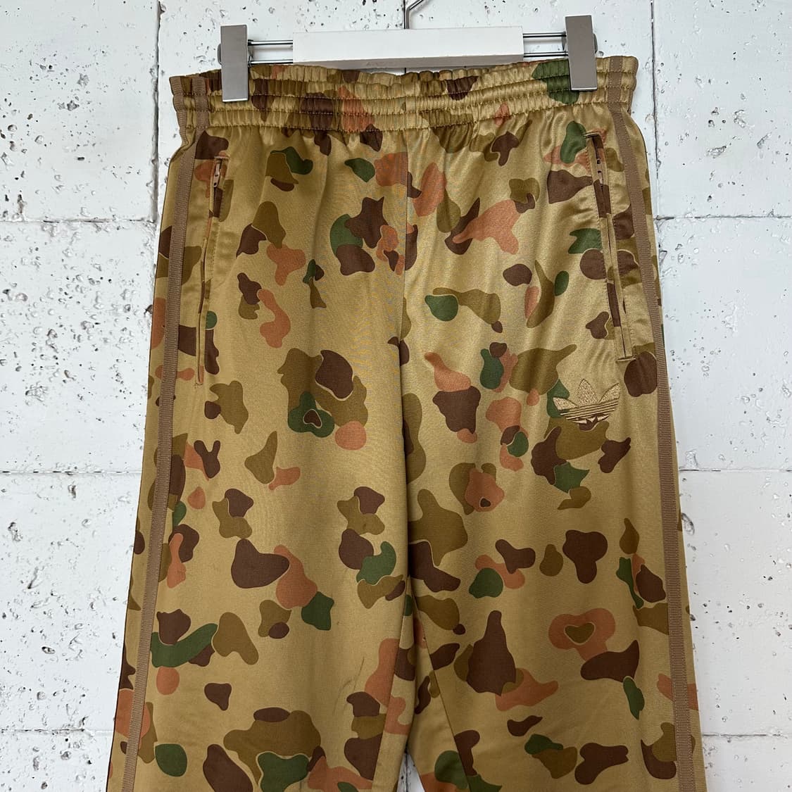 85 아디다스 파이어버드 트랙팬츠 카모플라쥬 상품이미지2