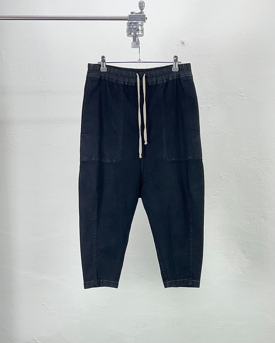 릭 오웬스 다크쉐도우 16AW 드로우스트링 배기 크롭 팬츠 상품이미지1