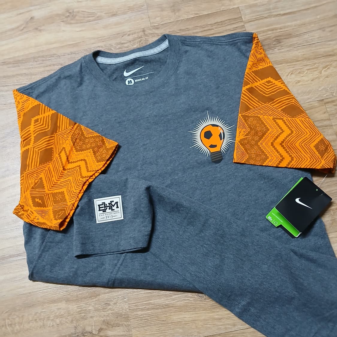 택붙은 미사용 nike 나이키 코트디부아르 반팔티 상품이미지3