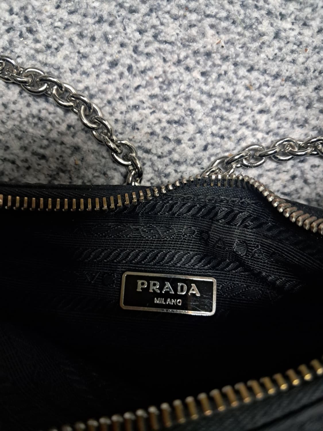 프라다 나일론 체인가방 상품이미지5