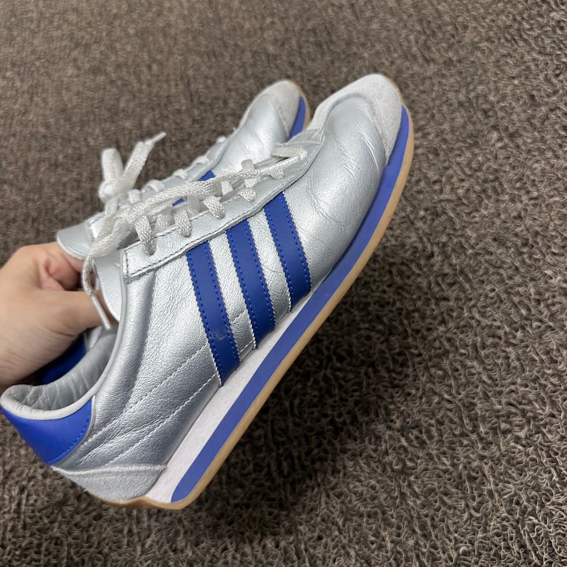 아디다스 컨트리 실버 운동화 스니커즈 235사이즈 상품이미지5