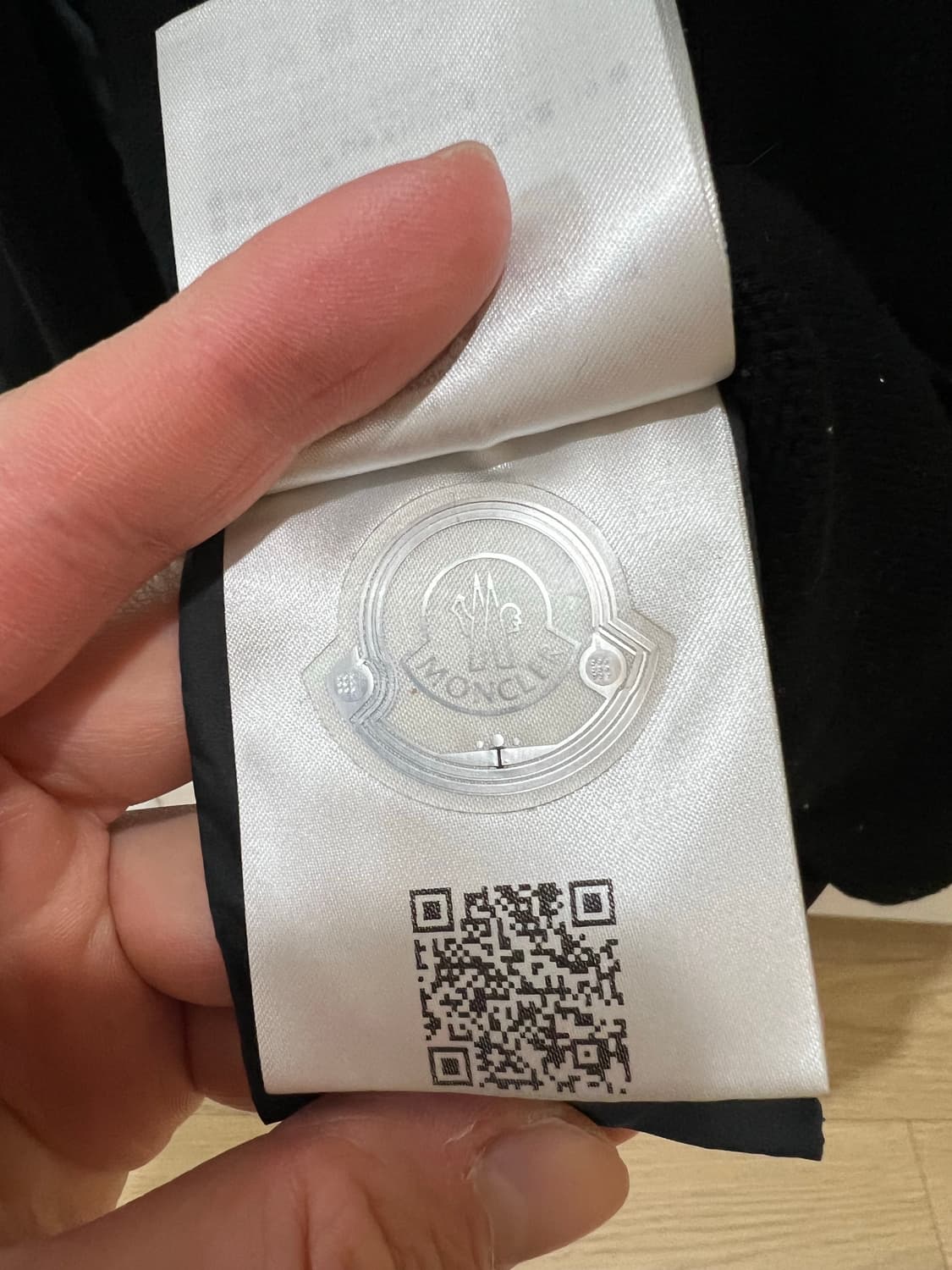 24fw 몽클레어 니트패딩 xl 상품이미지4