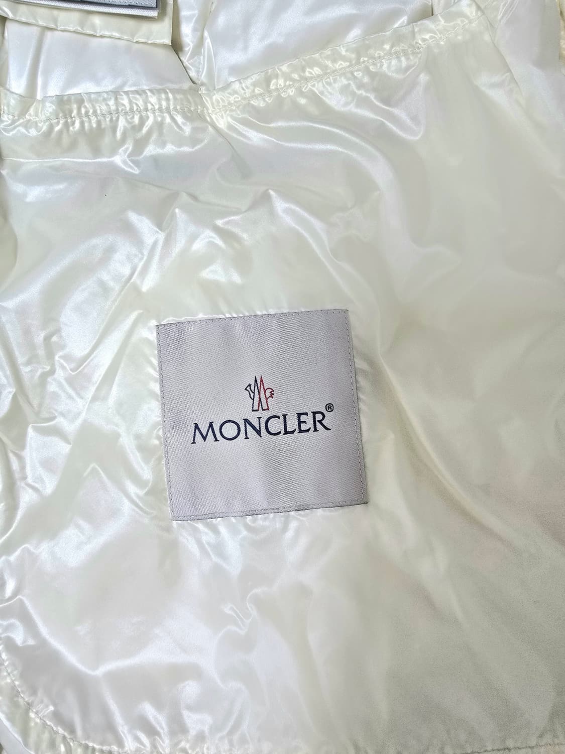 (급처)몽클레르 세리냥 패딩 몽클레어 상품이미지5