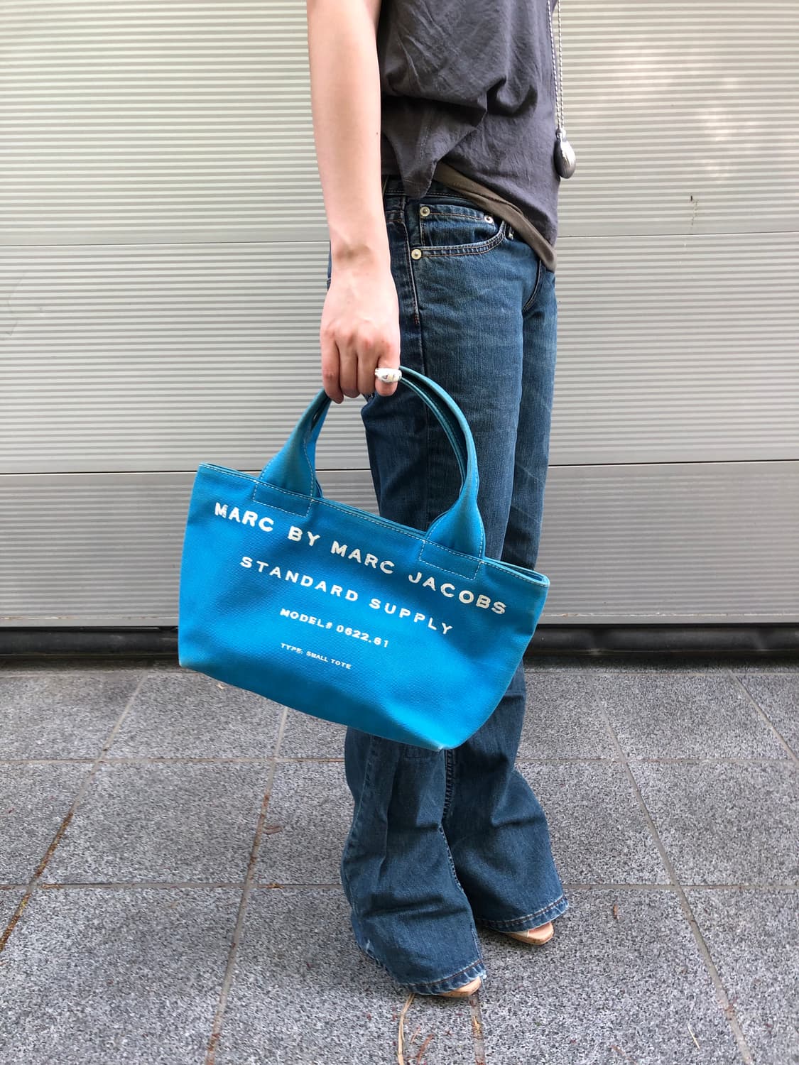 marc jacobs small tote bag 상품이미지1