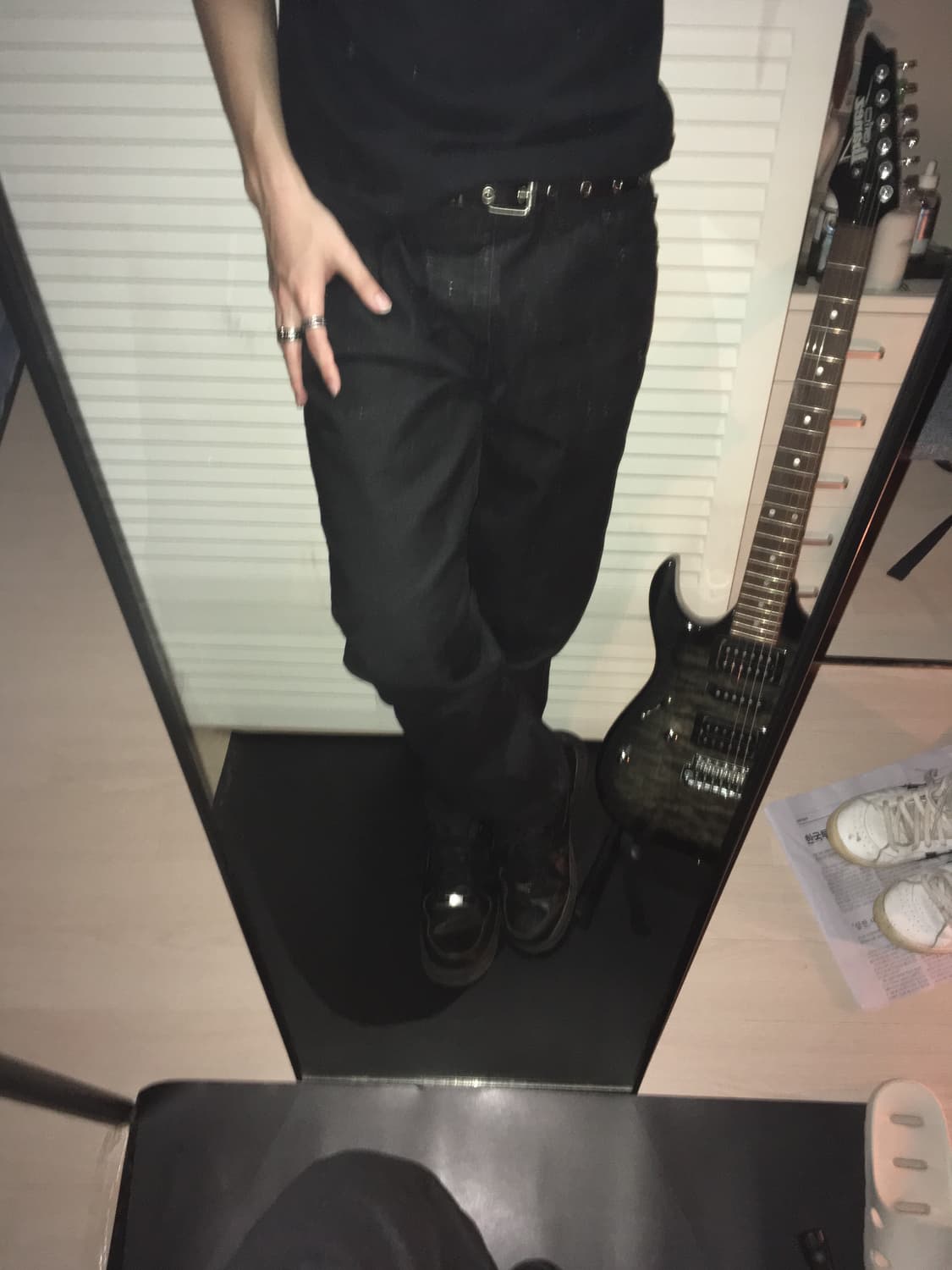 리바이스 502 블랙 빈티지 락시크 데님 상품이미지3