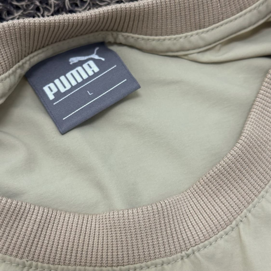 PUMA 푸마 얇은 시원한 소재 반팔티셔츠 L 상품이미지4