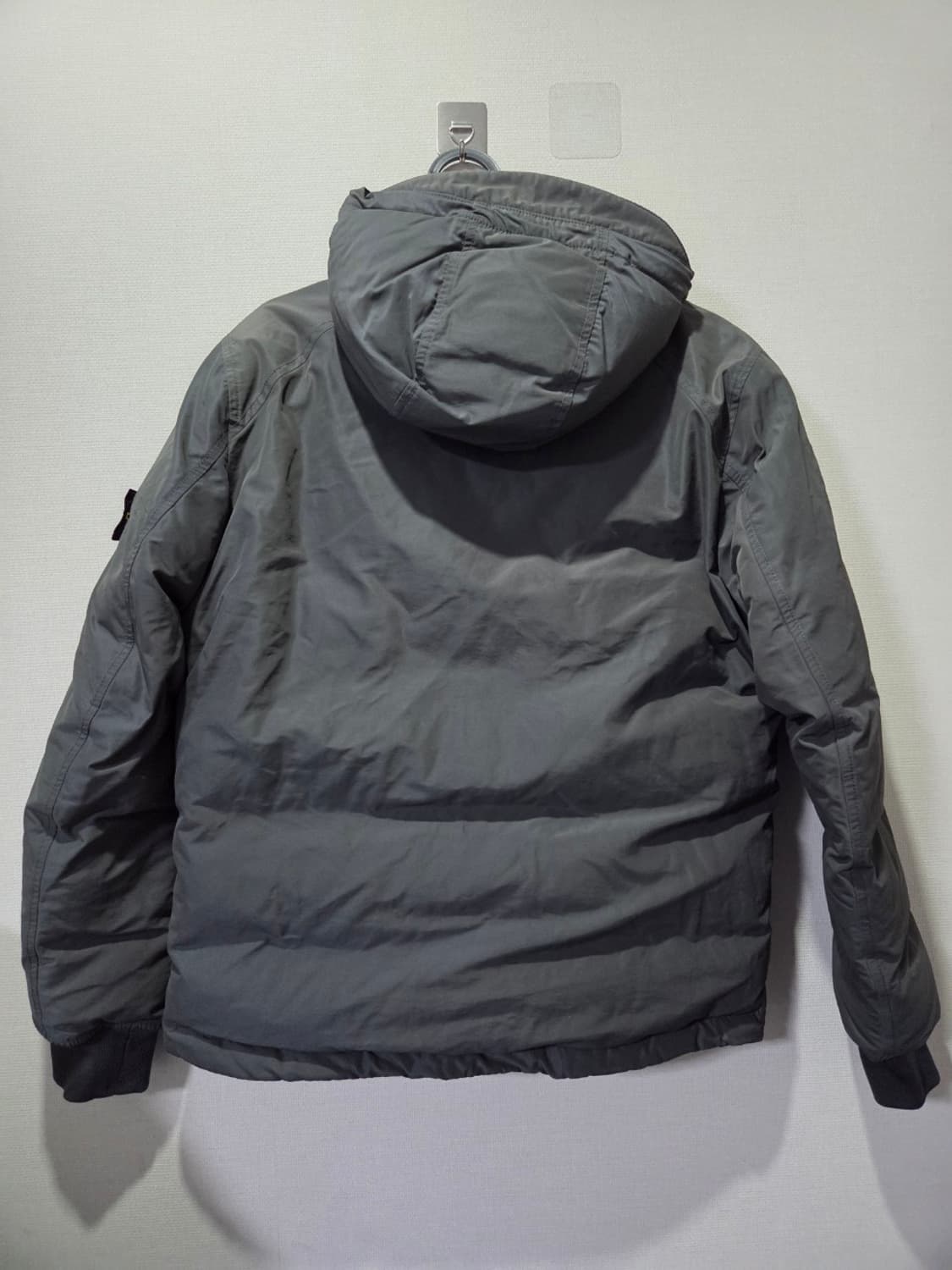 정품 스톤아일랜드 마이크로랩스 다운 패딩 95/M 상품이미지3