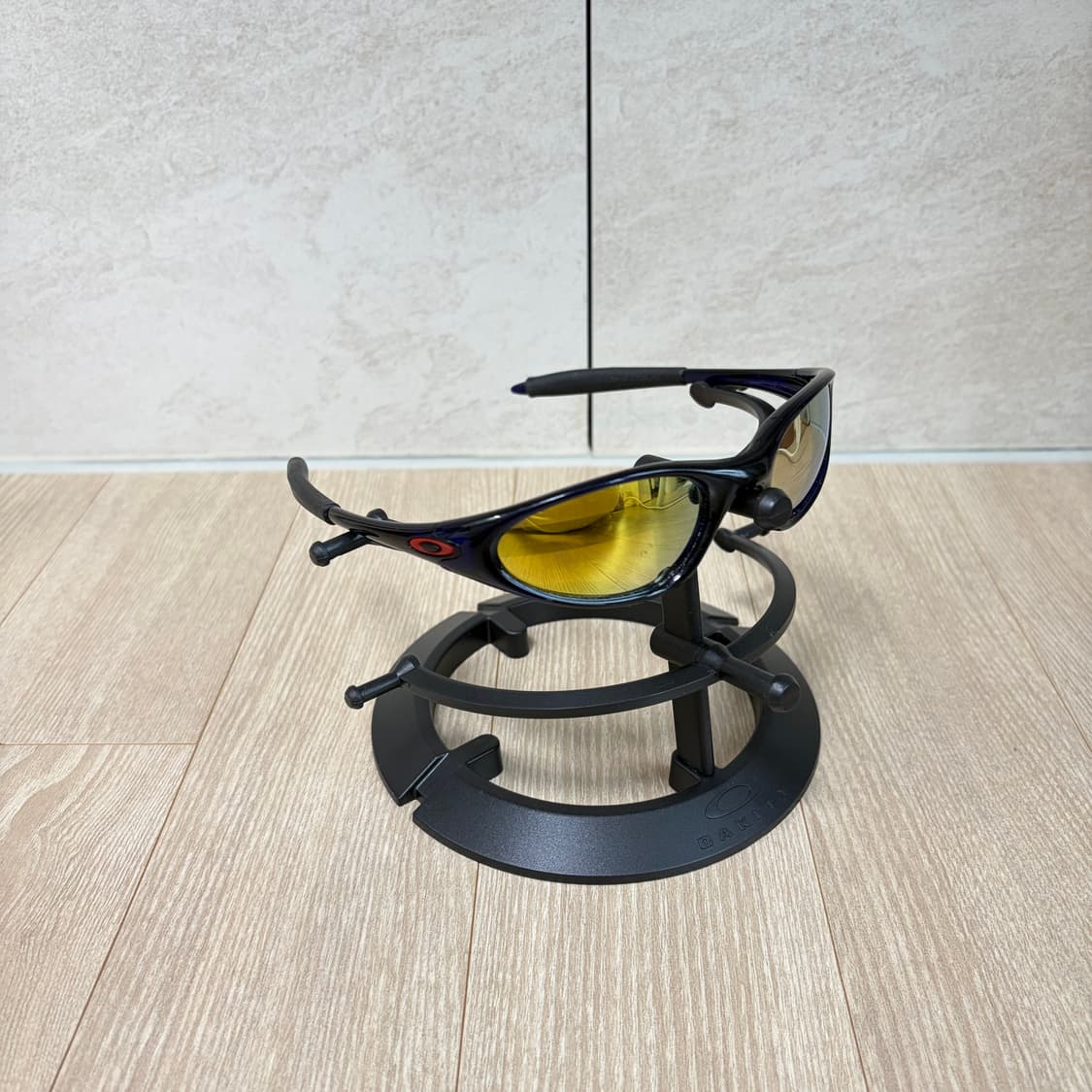 오클리 oakley 미뉴트  minute 블랙 1999 편광렌즈 상품이미지2