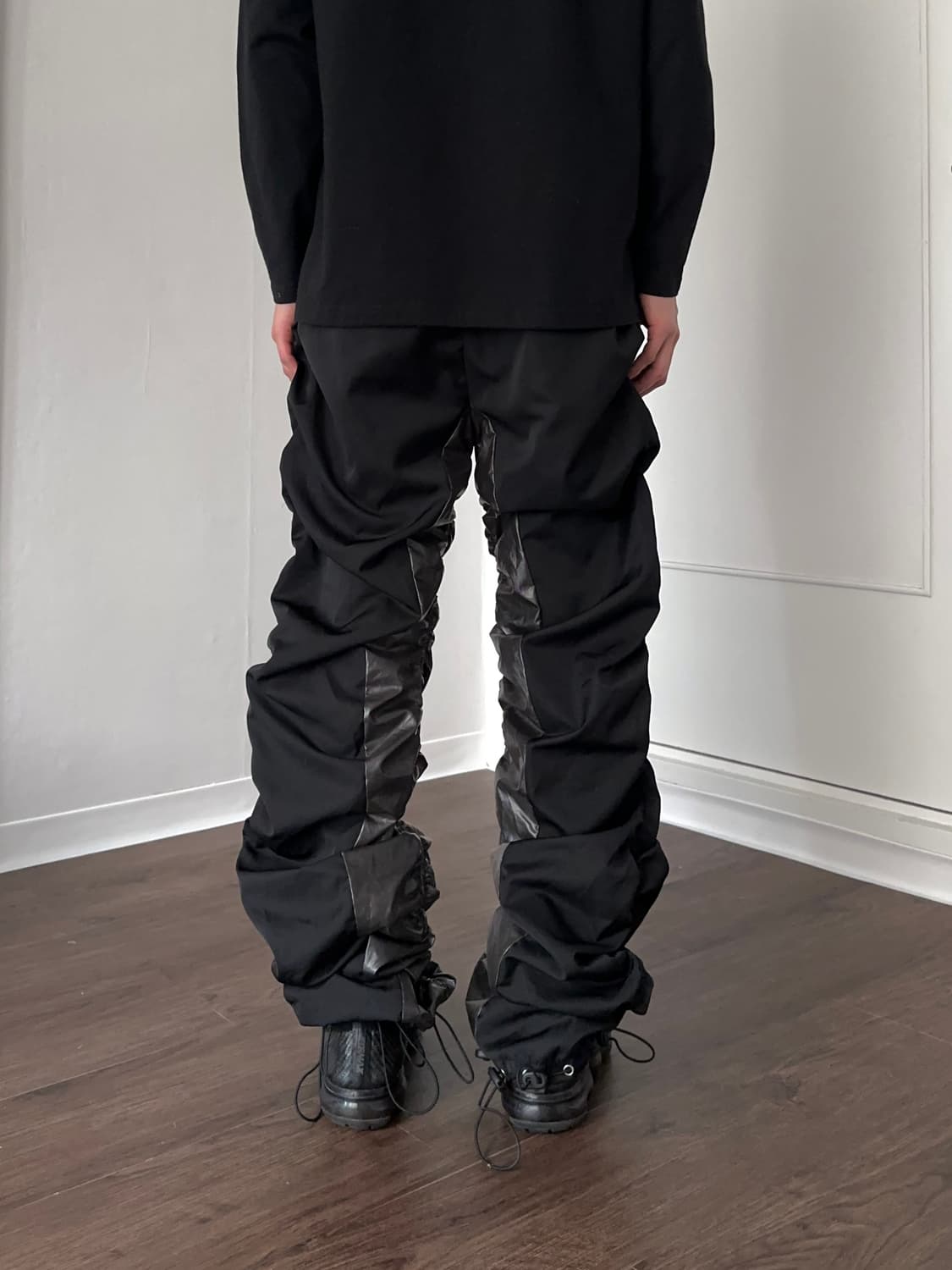 실버 코티드 셔링 & 스트링 팬츠 상품이미지6