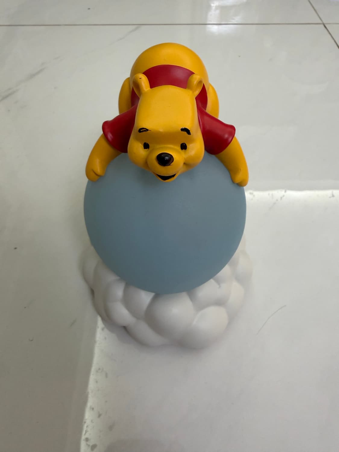 일본 디즈니 스토어에서 판매된 곰돌이 푸 LED 라이트 피규어 상품이미지2