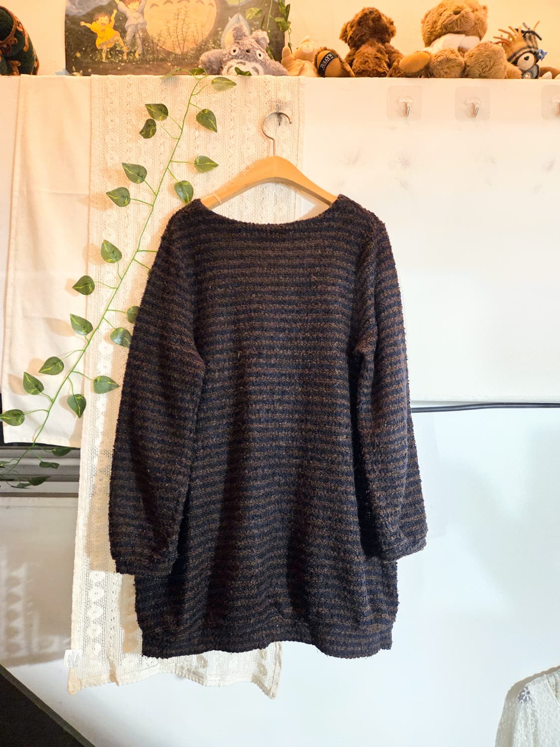 스트라이프 사이드 포켓 니트 상품이미지4