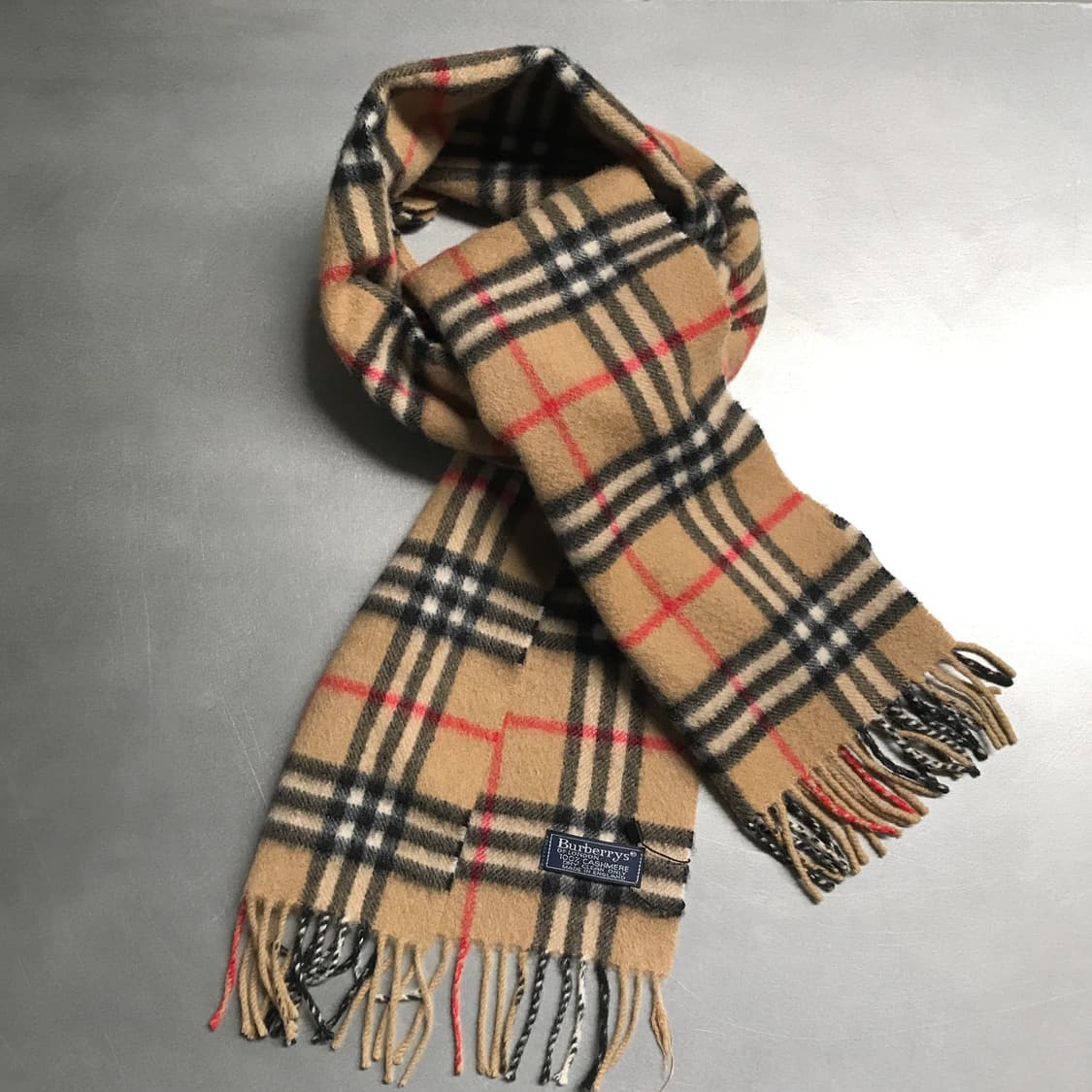 버버리 정품 캐시미어 머플러 베이지 상품이미지4