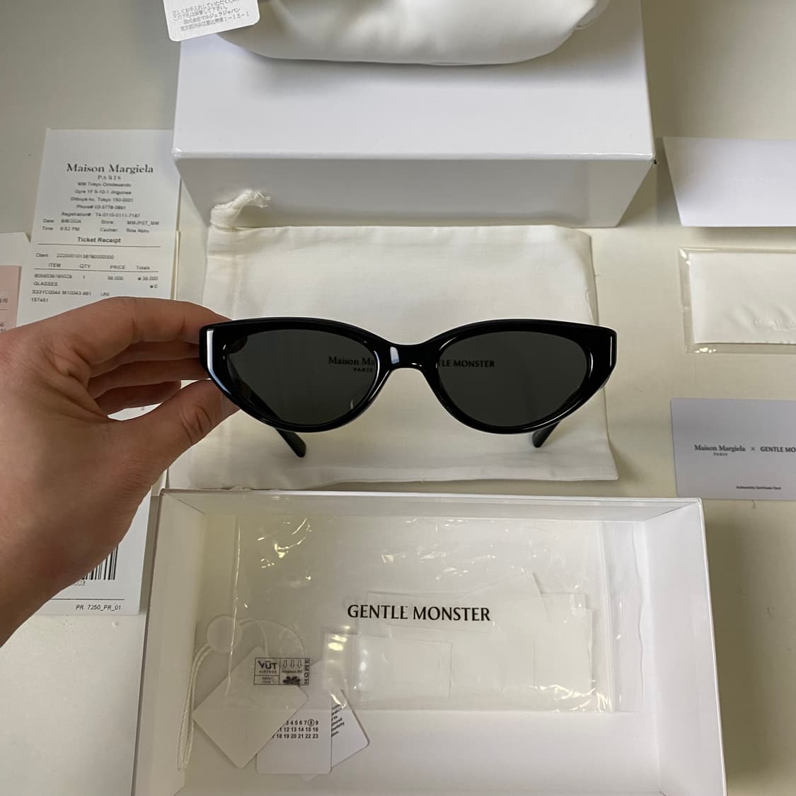 [Free] 젠틀 몬스터 x 메종 마르지엘라 MM108 블랙 블랙 상품이미지3