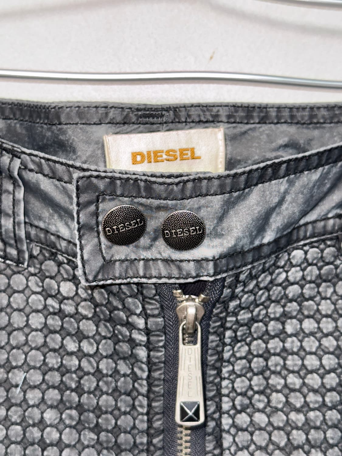DIESEL charcoal quilting zipup skirt 상품이미지4