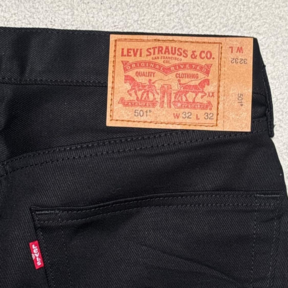 LEVI'S 501 블랙 데님 팬츠 버튼 플라이 32 | 32 상품이미지9