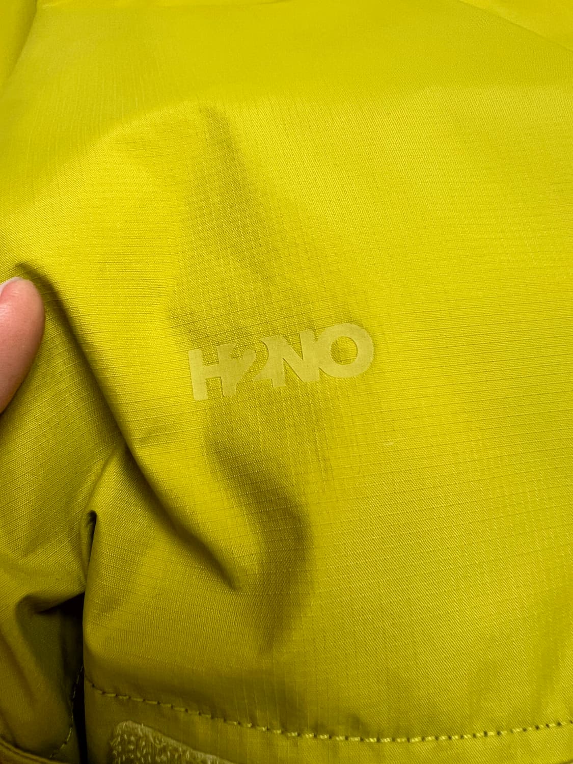 파타고니아 토렌트쉘 바람막이 ( 텍스트 그린) m 상품이미지5