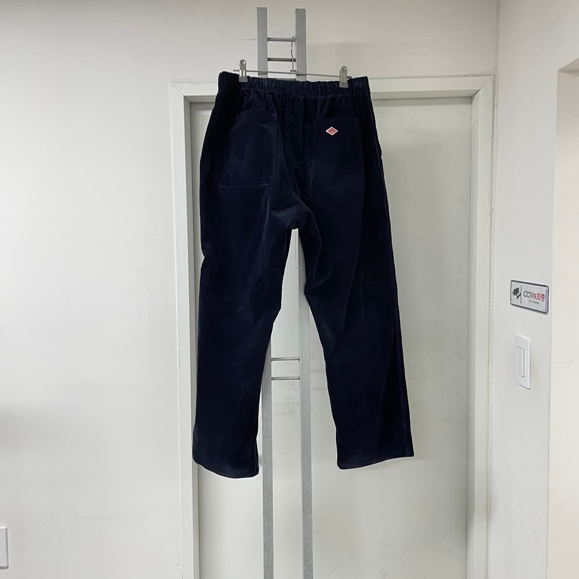 단톤 코듀로이 팬츠 네이비 42 상품이미지4