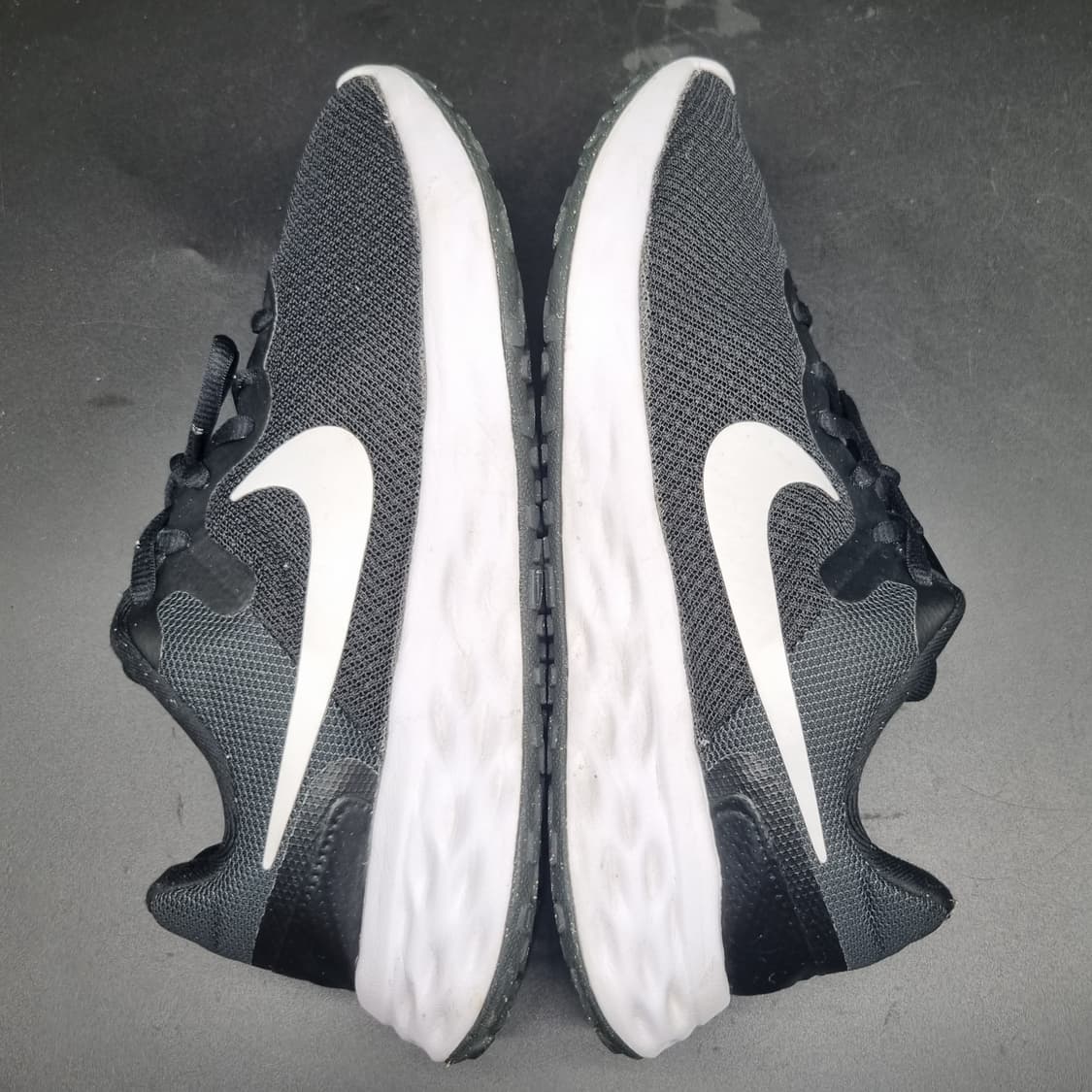 나이키 레볼루션6 운동화245 상품이미지5