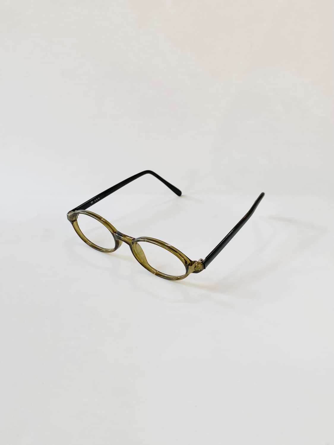 [픽키-626] 올리브 그린 오벌 뿔테 안경 상품이미지3