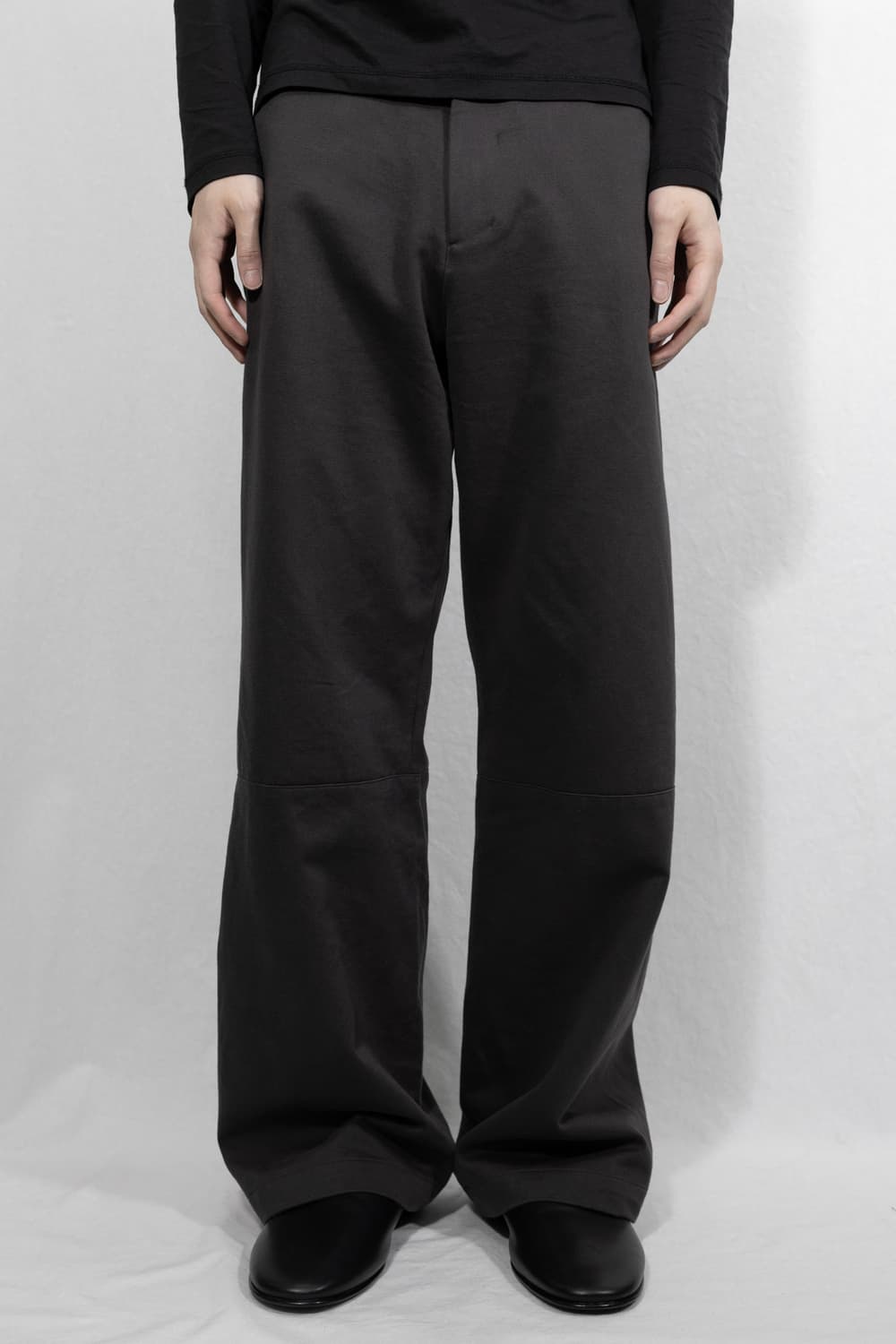 2) LES Plinth trouser (Charcoal) 상품이미지1