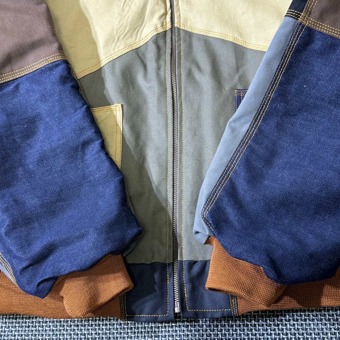 칼하트 리메이크 워크자켓 (kold_8305) 상품이미지5