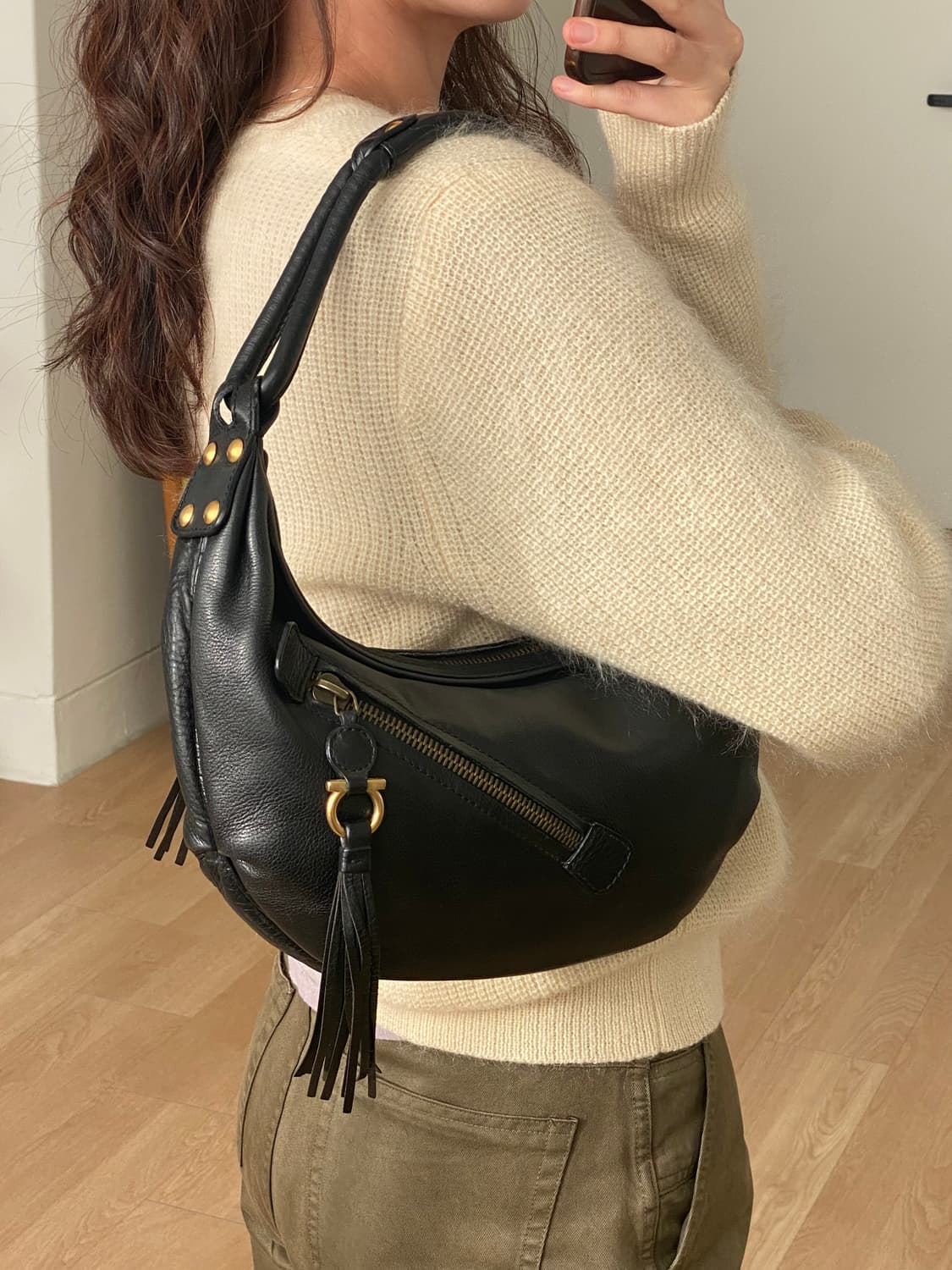 빈티지 페라가모 태슬 레더 호보백 상품이미지2