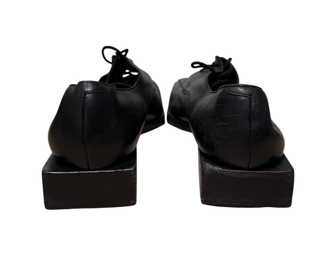 발렌시아가 스퀘어토 림 더비 슈즈 상품이미지6