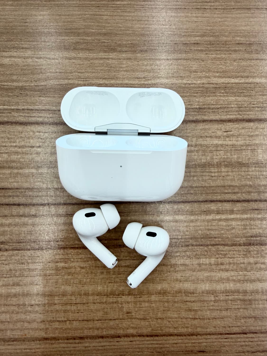 애플 에어팟 프로2세대 USB-C 상품이미지4