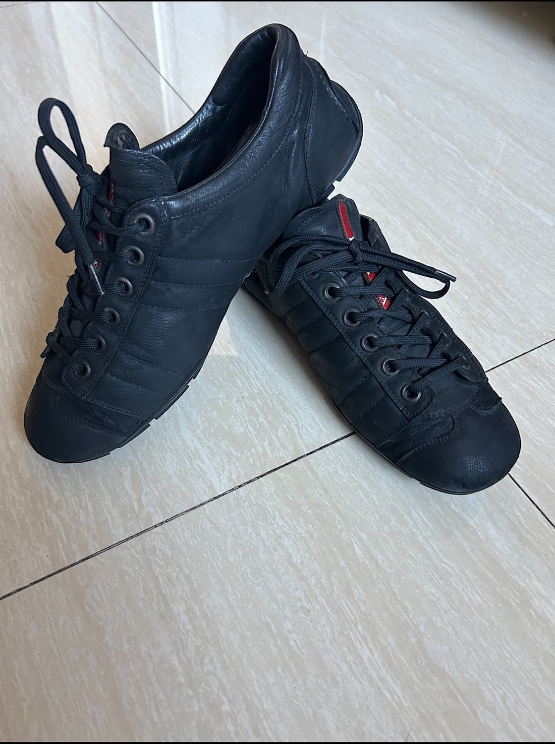 프라다 빈티지 스니커즈 7.5 상품이미지2