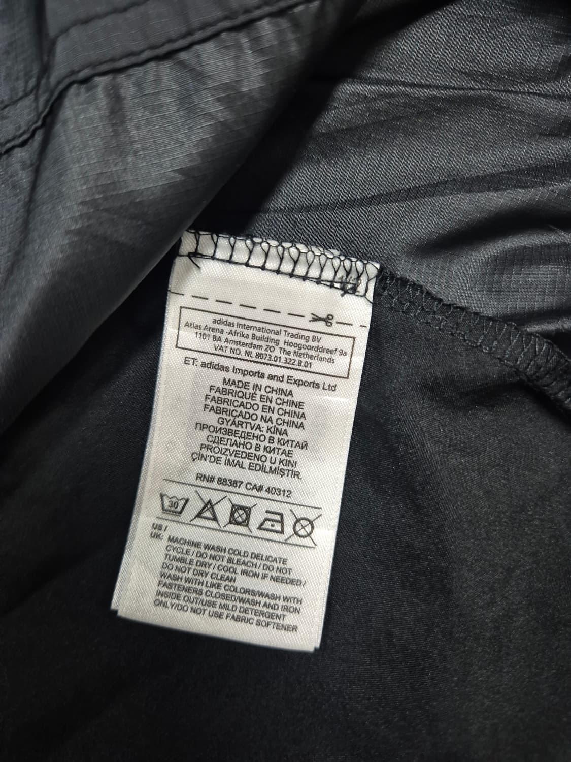 ADIDAS 바람막이 상품이미지4