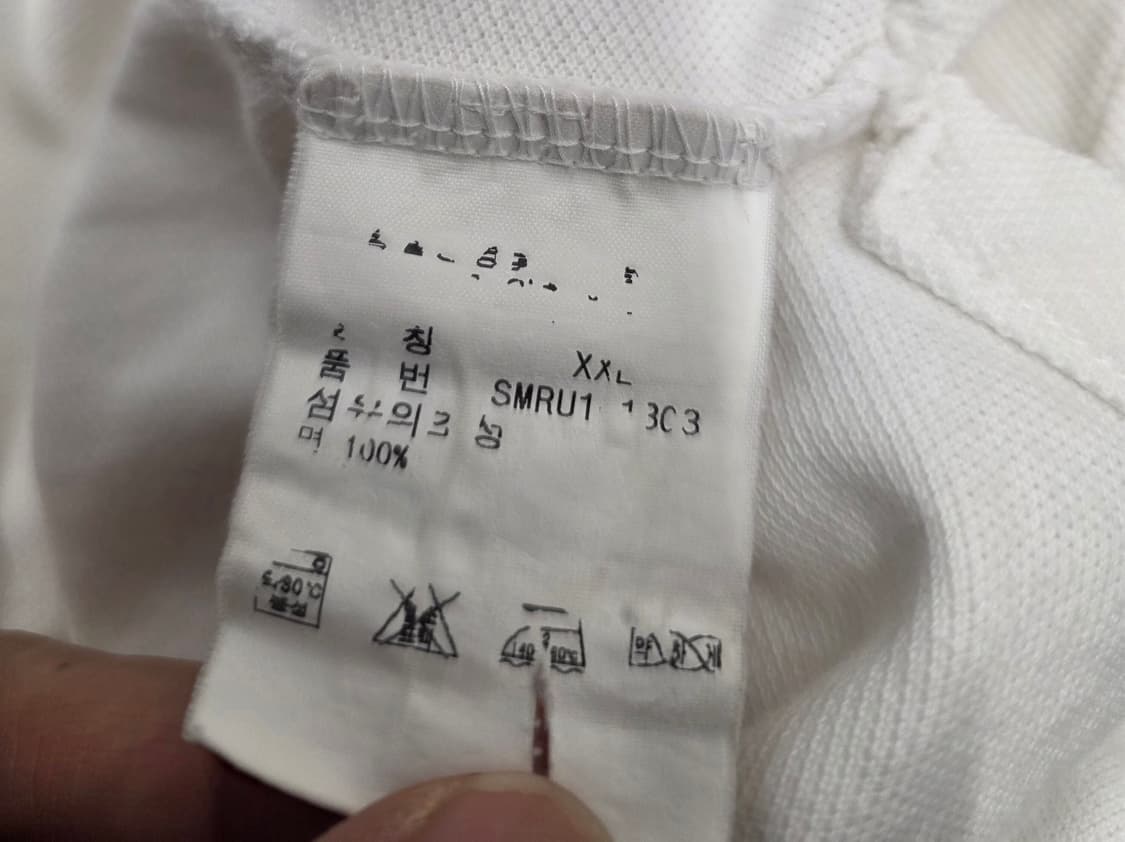 폴로 랄프로렌 화이트 반팔카라티.   
싸이즈 110 상품이미지5