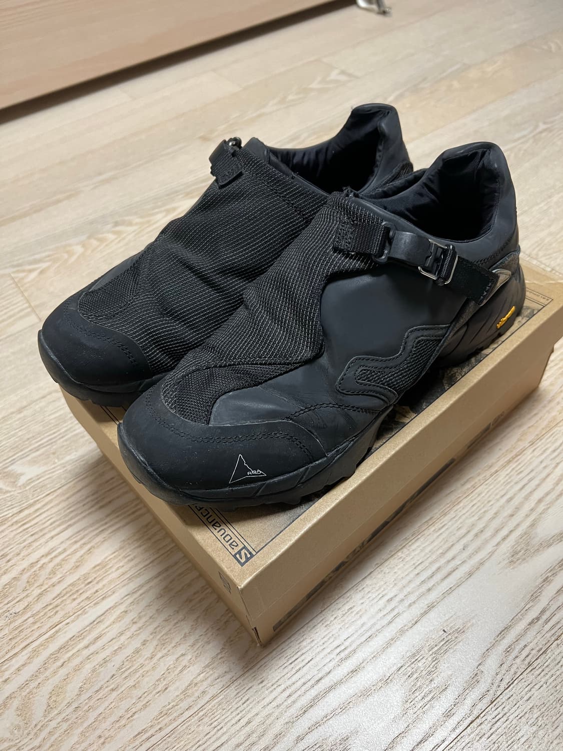 로아 미나르 EU41 260mm 상품이미지2