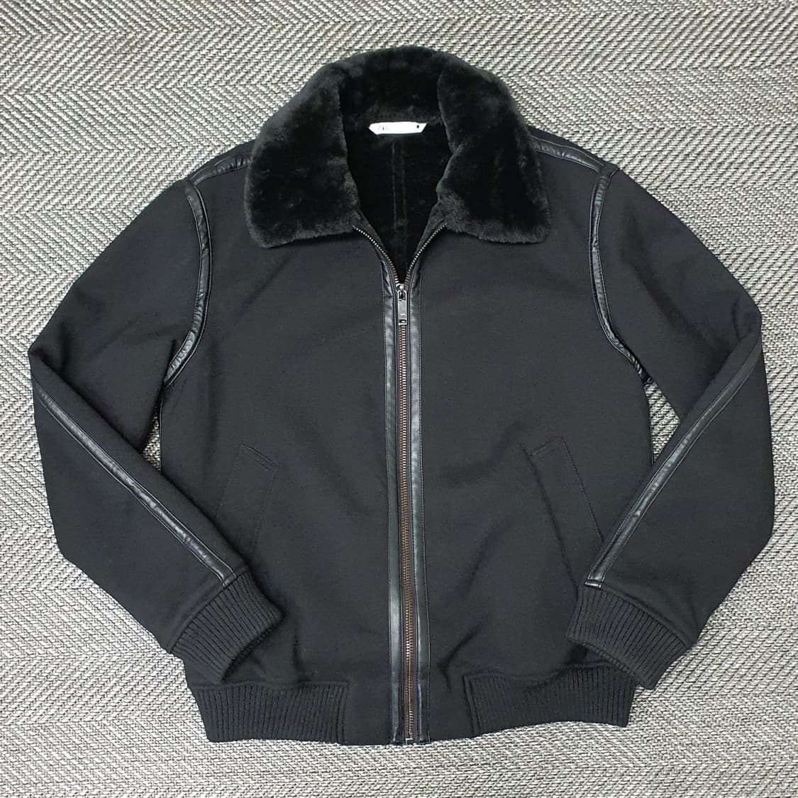 자라 퍼카라 집업점퍼 남자105 상품이미지1