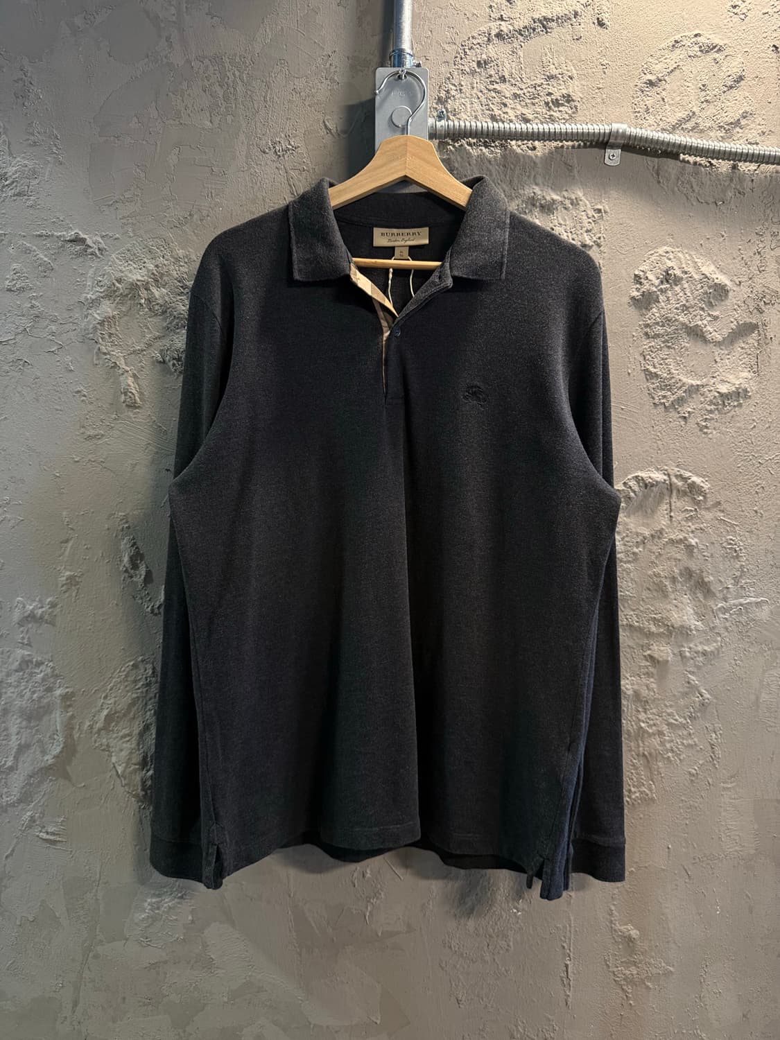 XL 버버리 BURBERRY 런던 노바체크 카라 PK 티셔츠 차콜 상품이미지1
