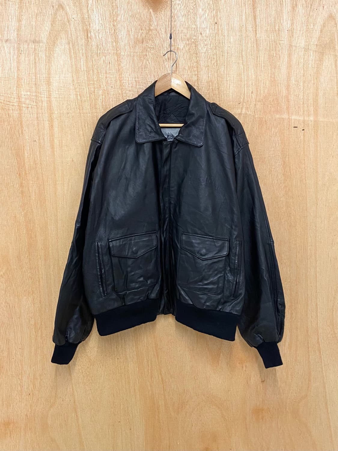 VTG A-2 leather jacket 핀터레스트 레더 자켓 상품이미지1