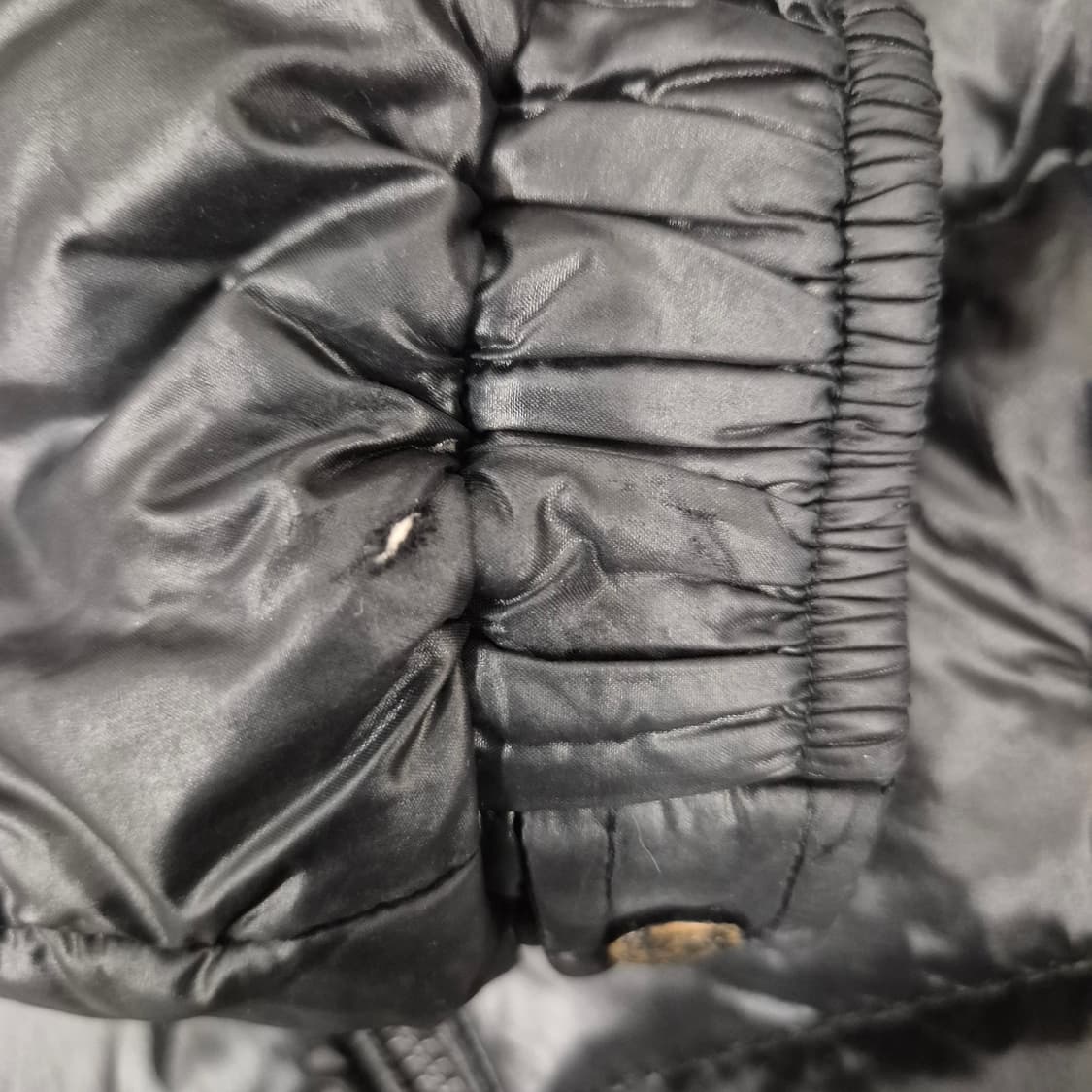 몽클레어 블랙 패딩 후드 8/130cm 상품이미지9