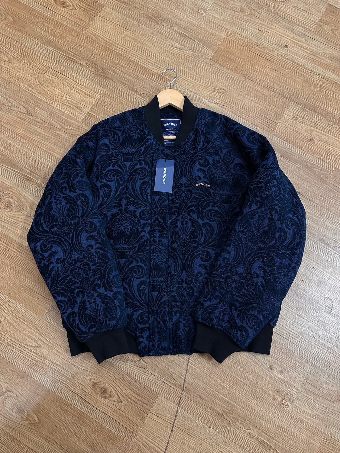 (M)위켄더스 플로럴 자카드 봄버 셋업 네이비 상품이미지4