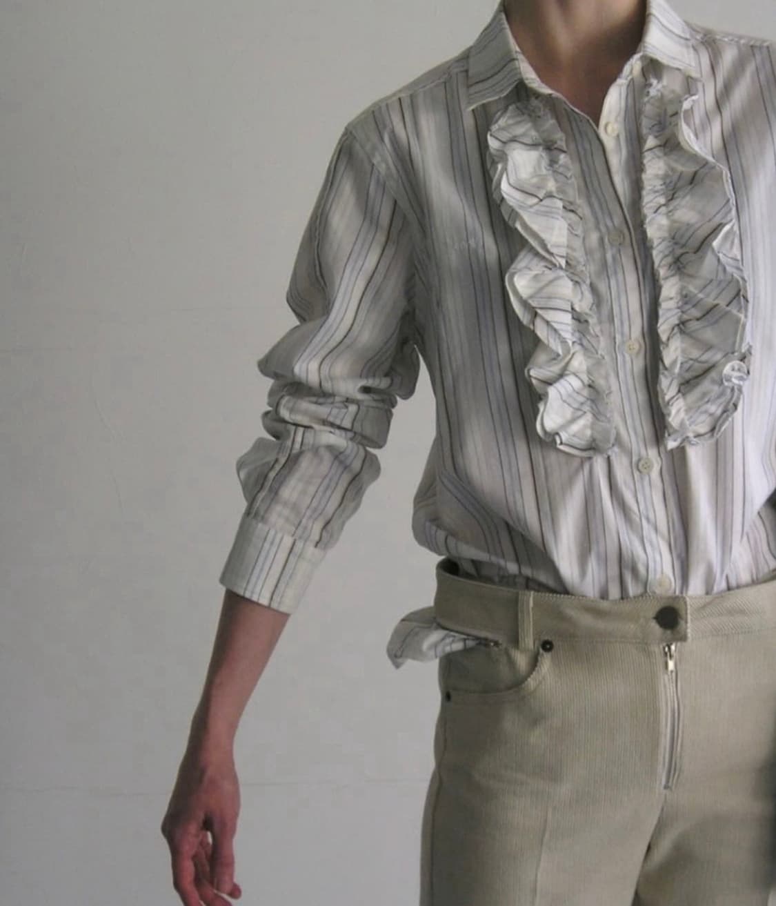 에옹쓰 러플 셔츠  상품이미지3