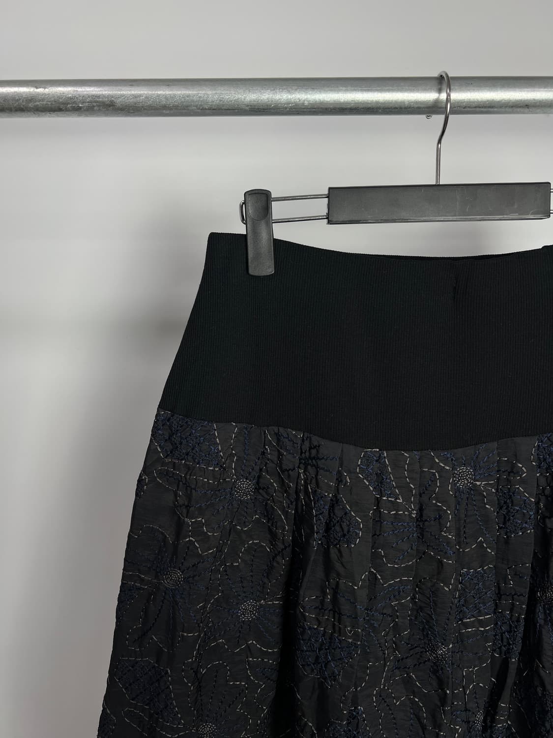 LAMONET 자수 디테일 롱 스커트 상품이미지2