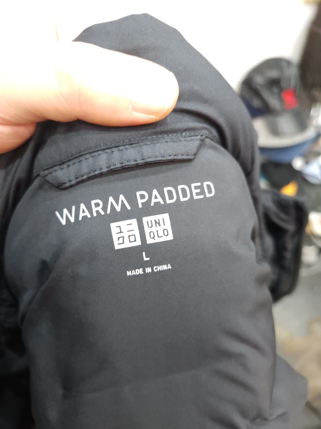 유니클로 웜패디드 후드 경량 패딩

 상품이미지2