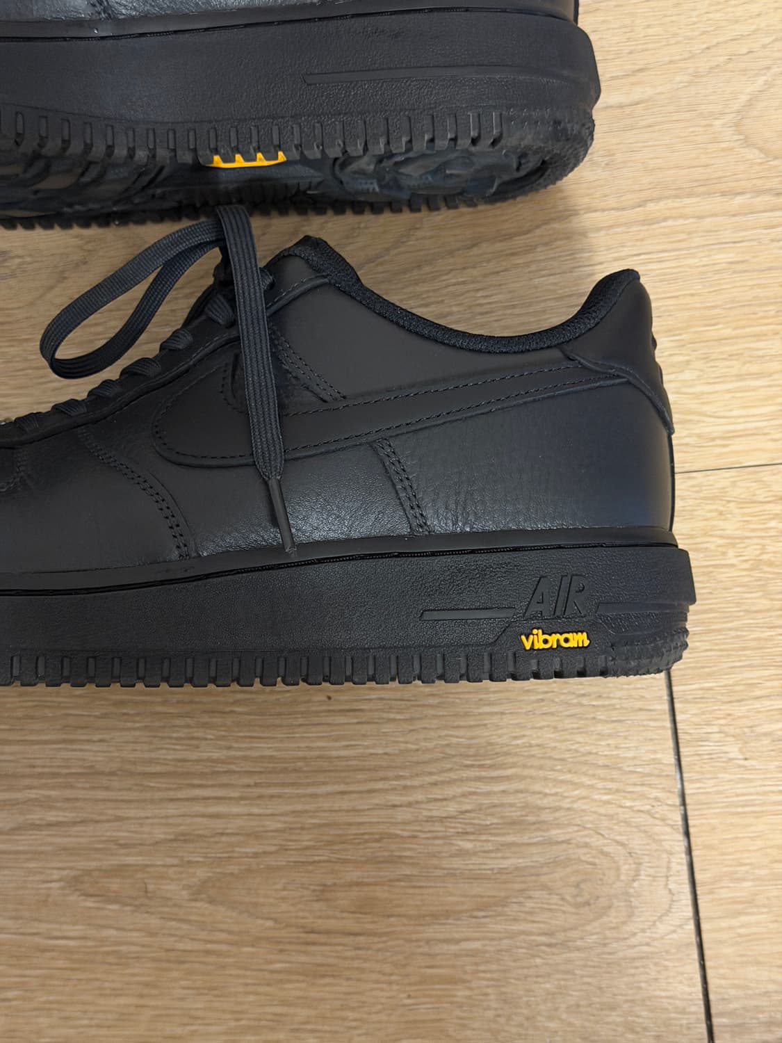 나이키 에어포스1 비브람 고어텍스 280 상품이미지4